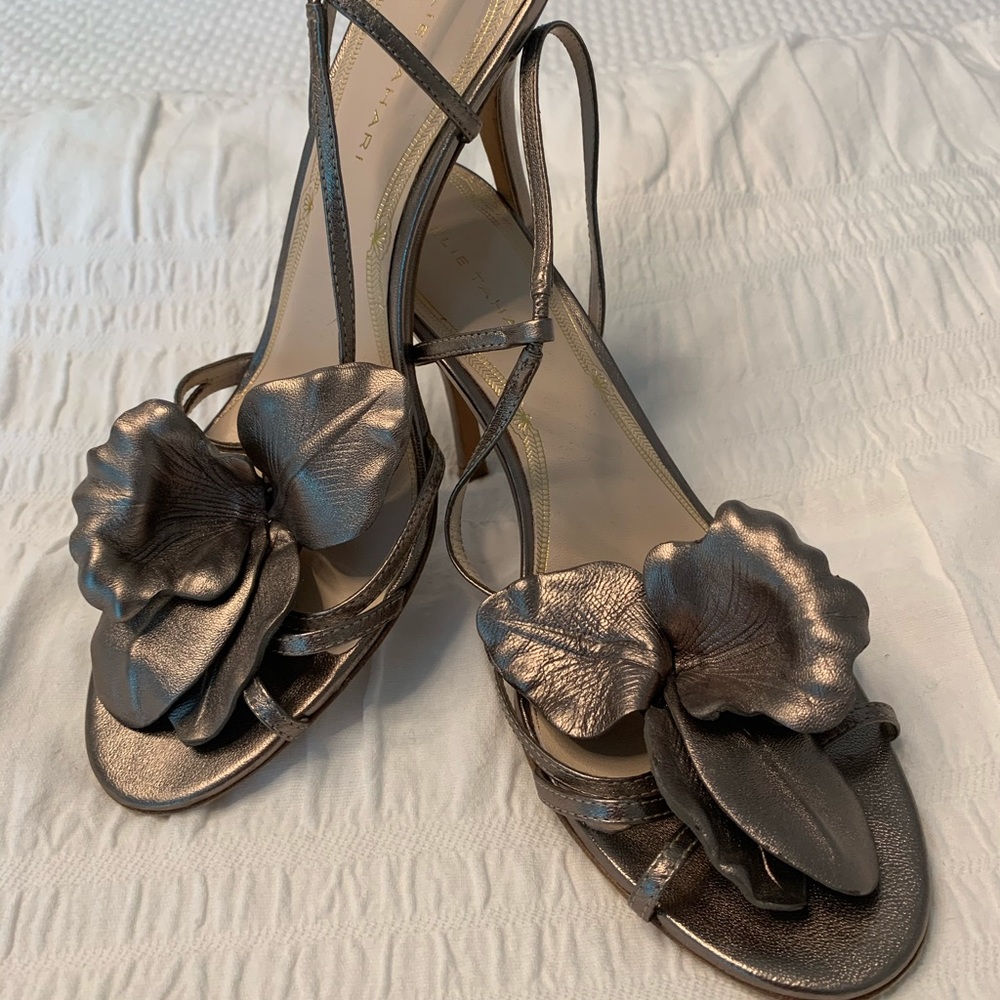 Elie  Tahari sandals
